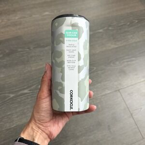 Corkcicle Slim Can Cooler Snow Leopard Skinny Can Koozie NWT Party Baccalaureate